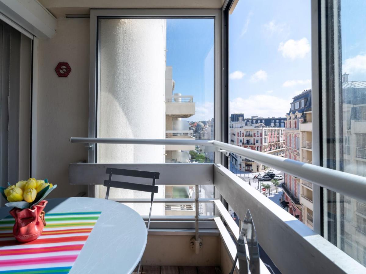 Studio Victoria Surf-11 By Interhome Biarritz Bagian luar foto